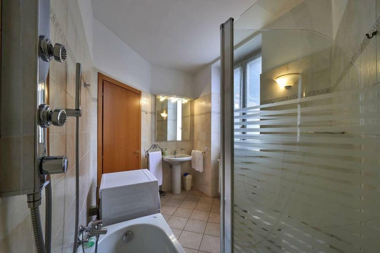 Apartamento Casa Ferry Varenna Exterior foto